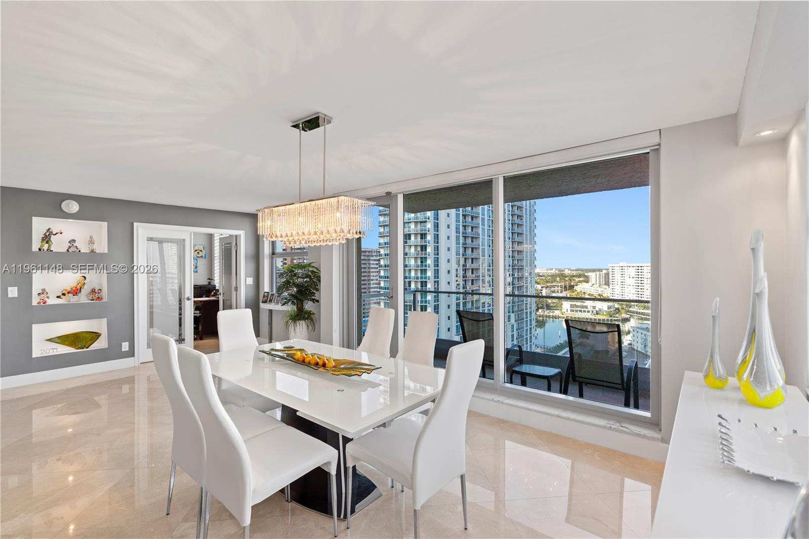 1920 S Ocean Dr # 17D