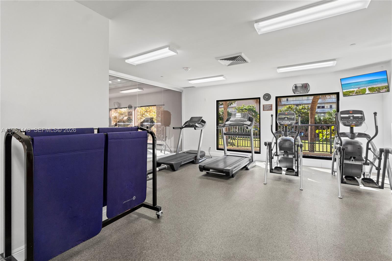 1920 S Ocean Dr # 17D