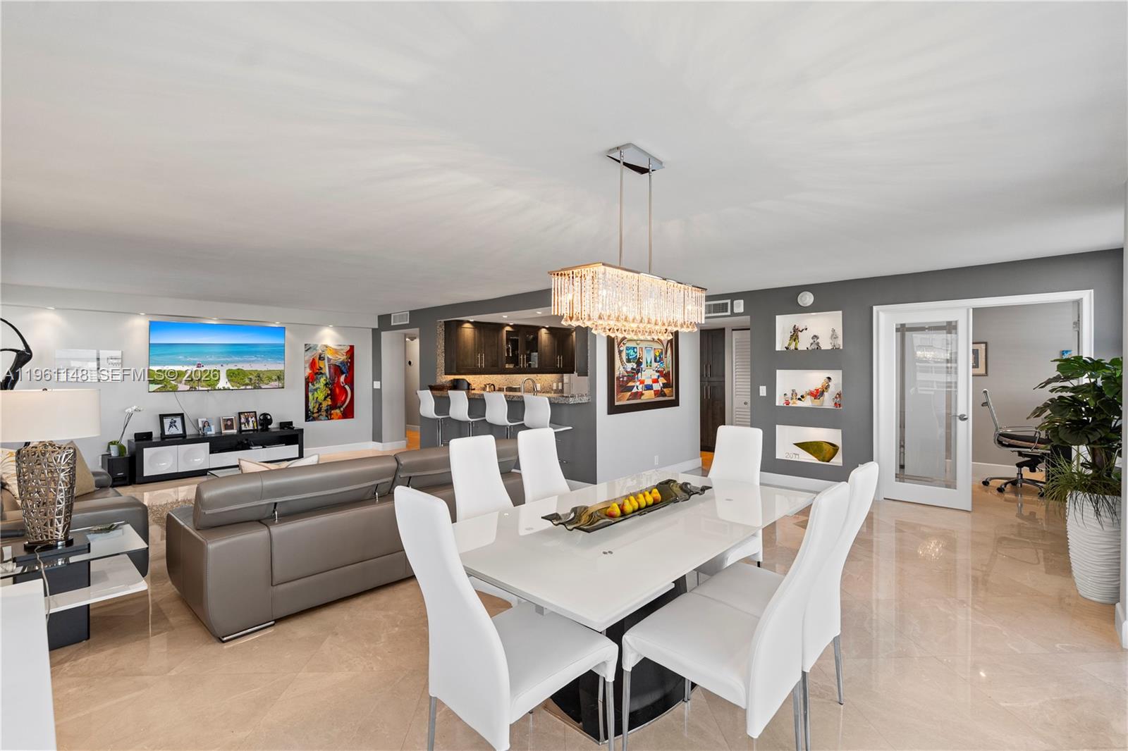 1920 S Ocean Dr # 17D