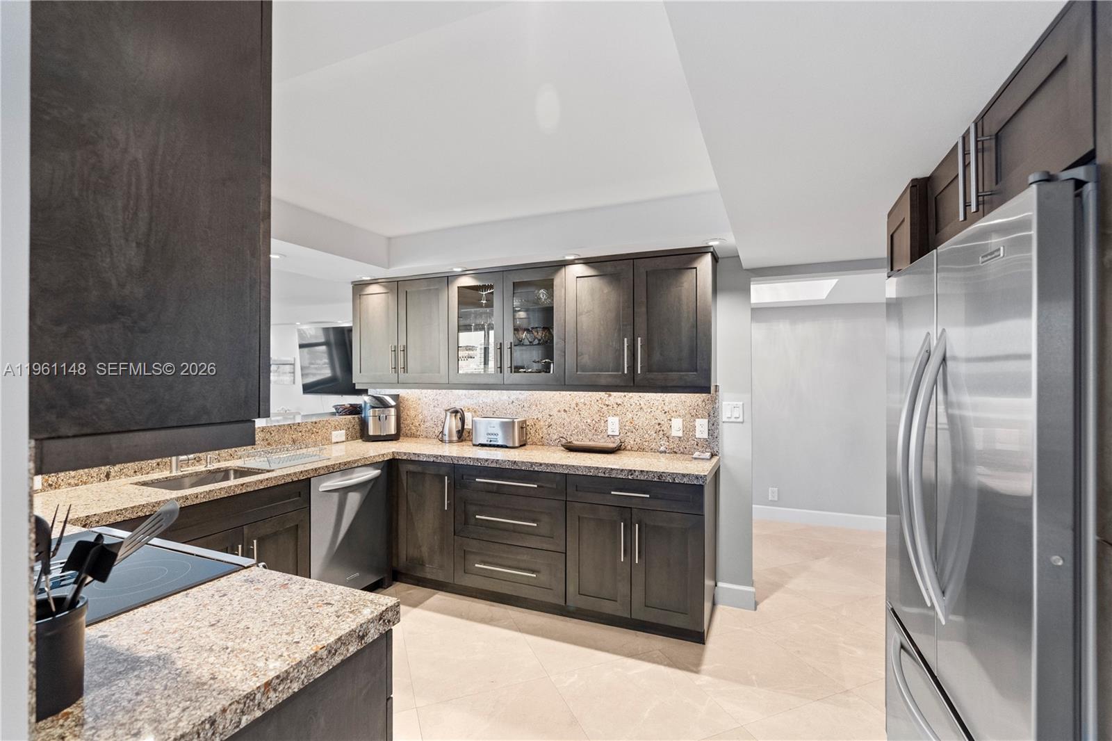 1920 S Ocean Dr # 17D