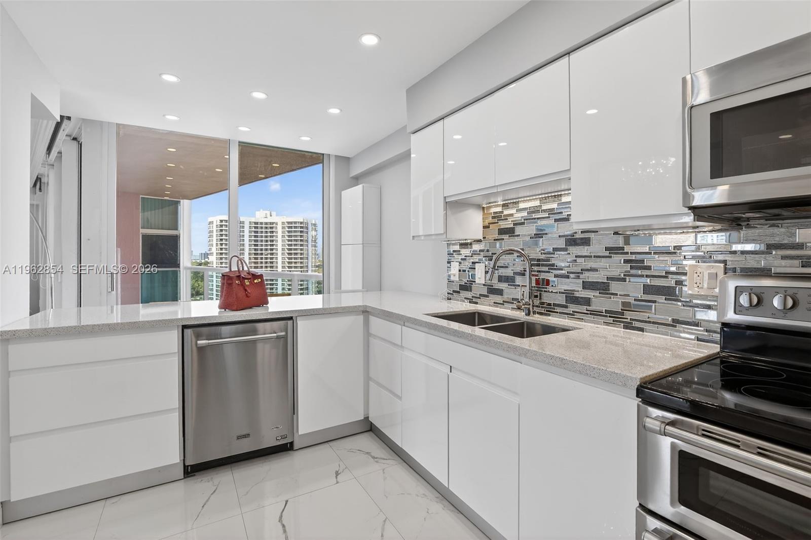 3370 Hidden Bay Dr # 1501