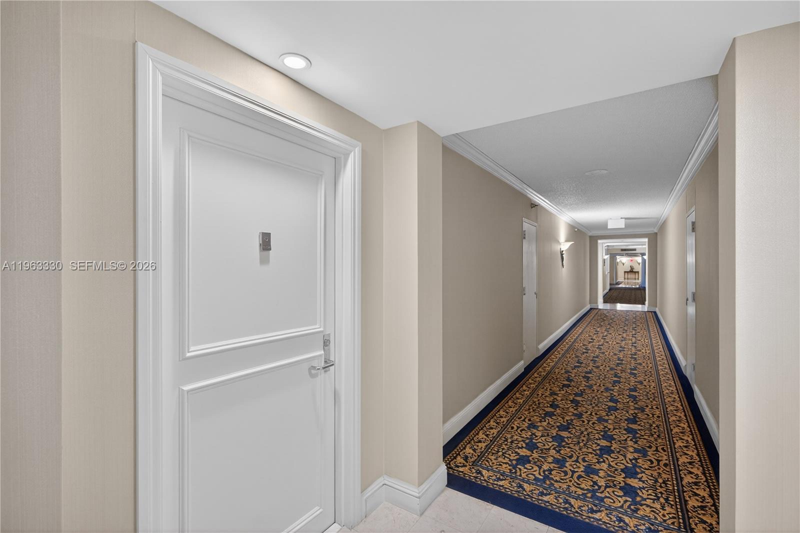 3530 Mystic Pointe Dr # 2202