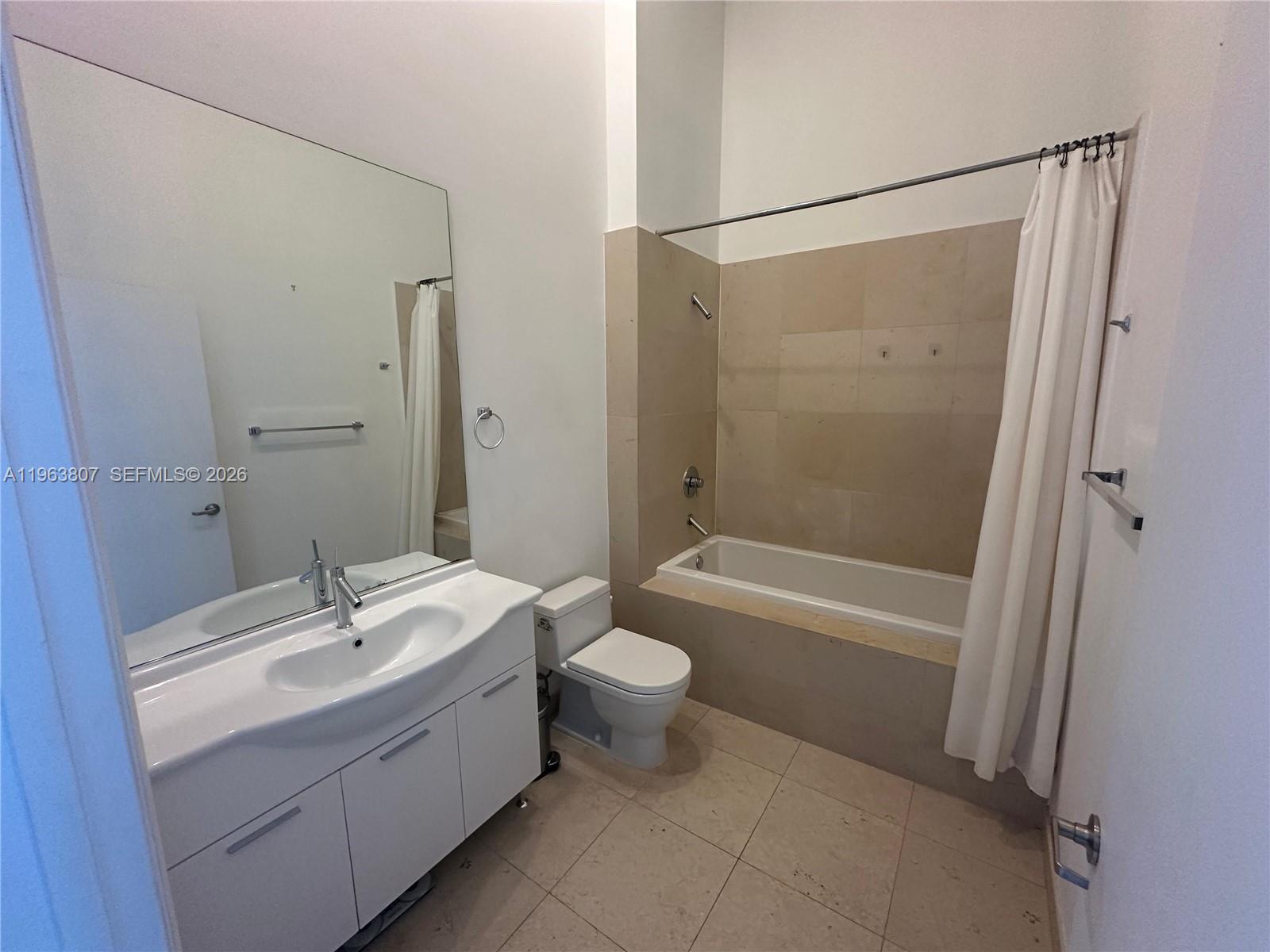 475 Brickell Ave # 4110