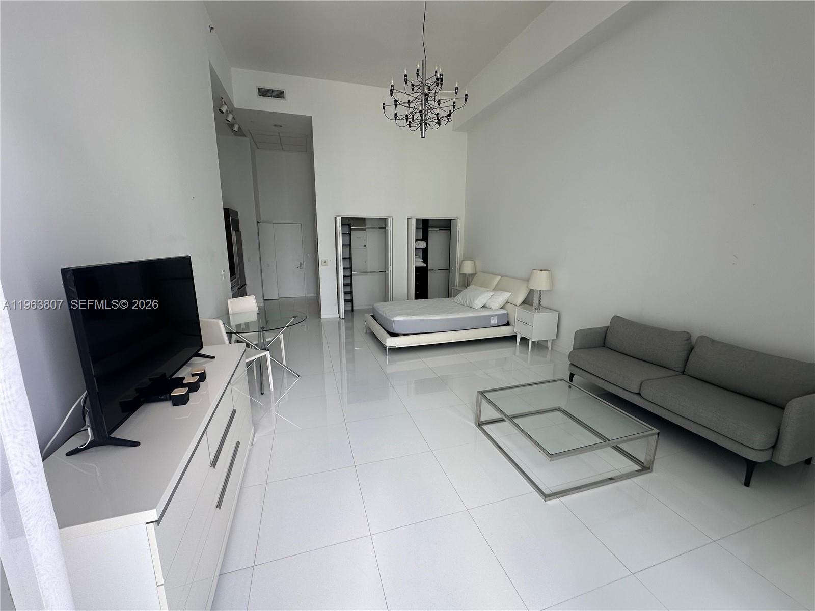 475 Brickell Ave # 4110