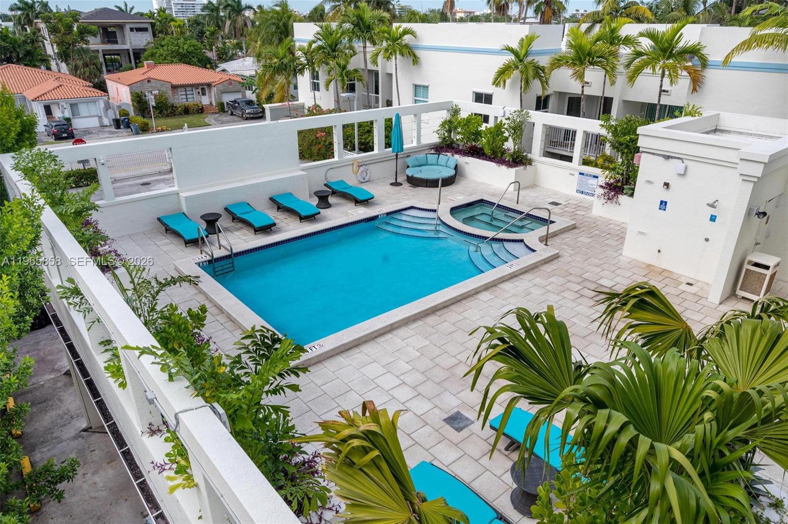 9172 Collins Ave # 210