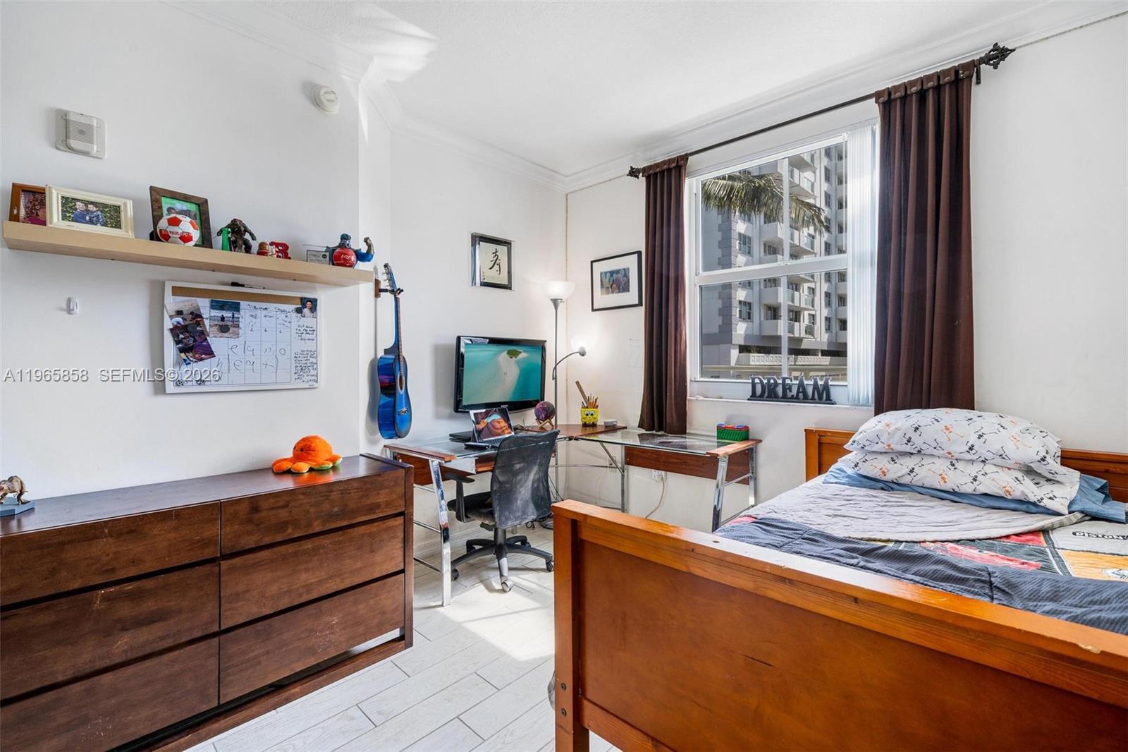 9172 Collins Ave # 210