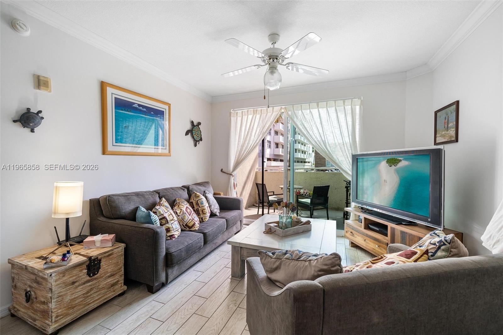 9172 Collins Ave # 210