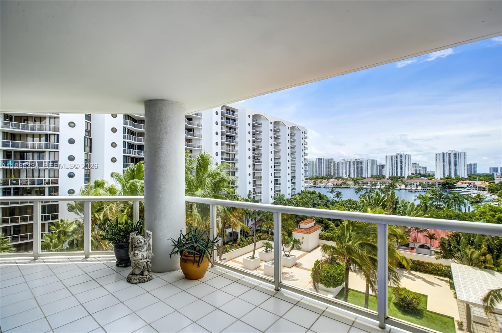 3600 Yacht Club Dr # 703