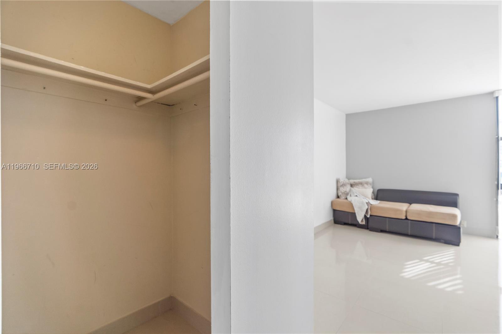 3675 N Country Club Dr # 105