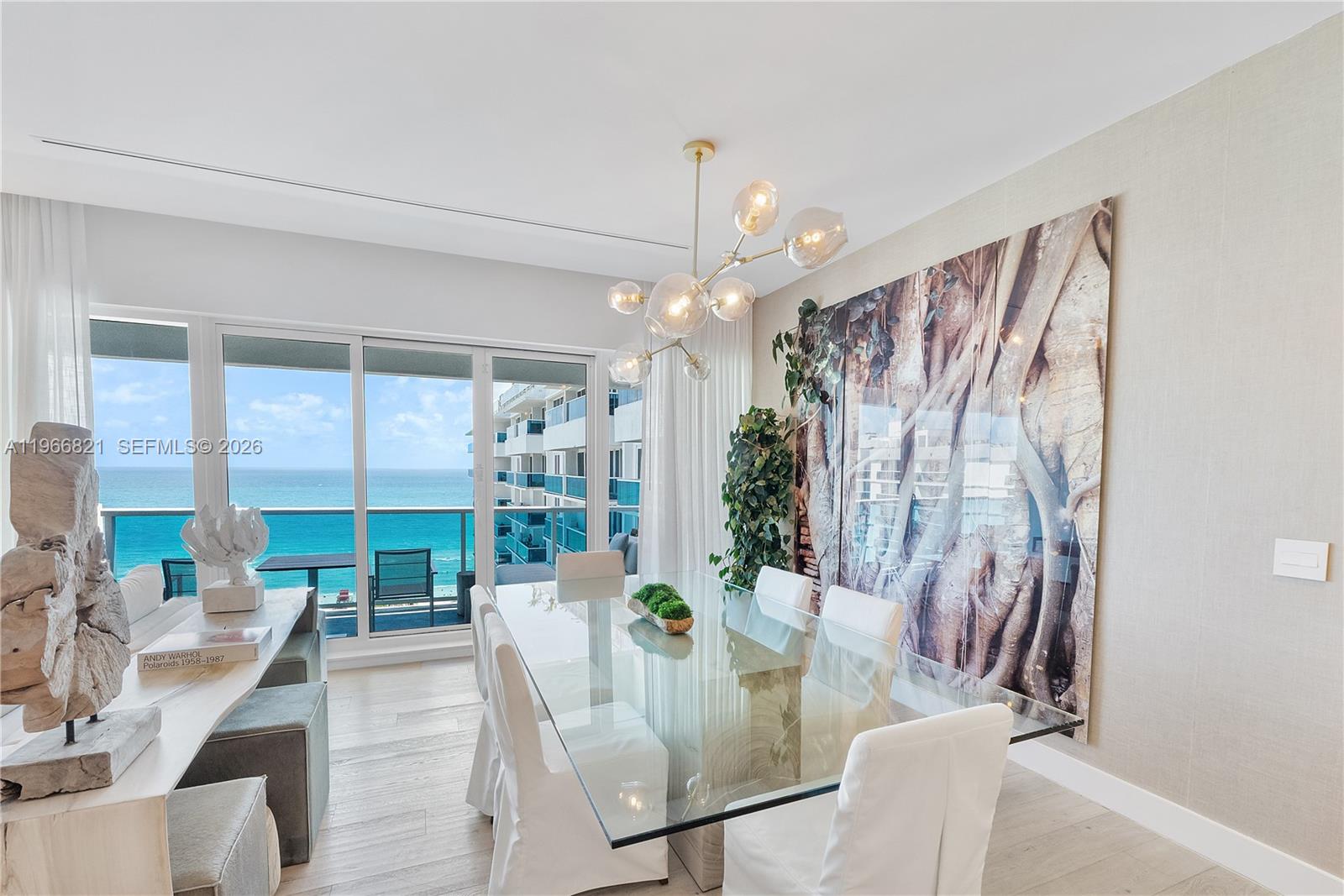 102 24th St # 1612 Unit: PH-1612