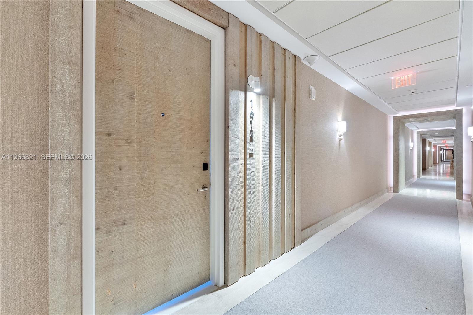 102 24th St # 1612 Unit: PH-1612