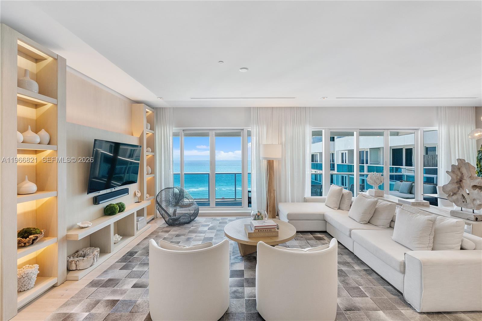 102 24th St # 1612 Unit: PH-1612