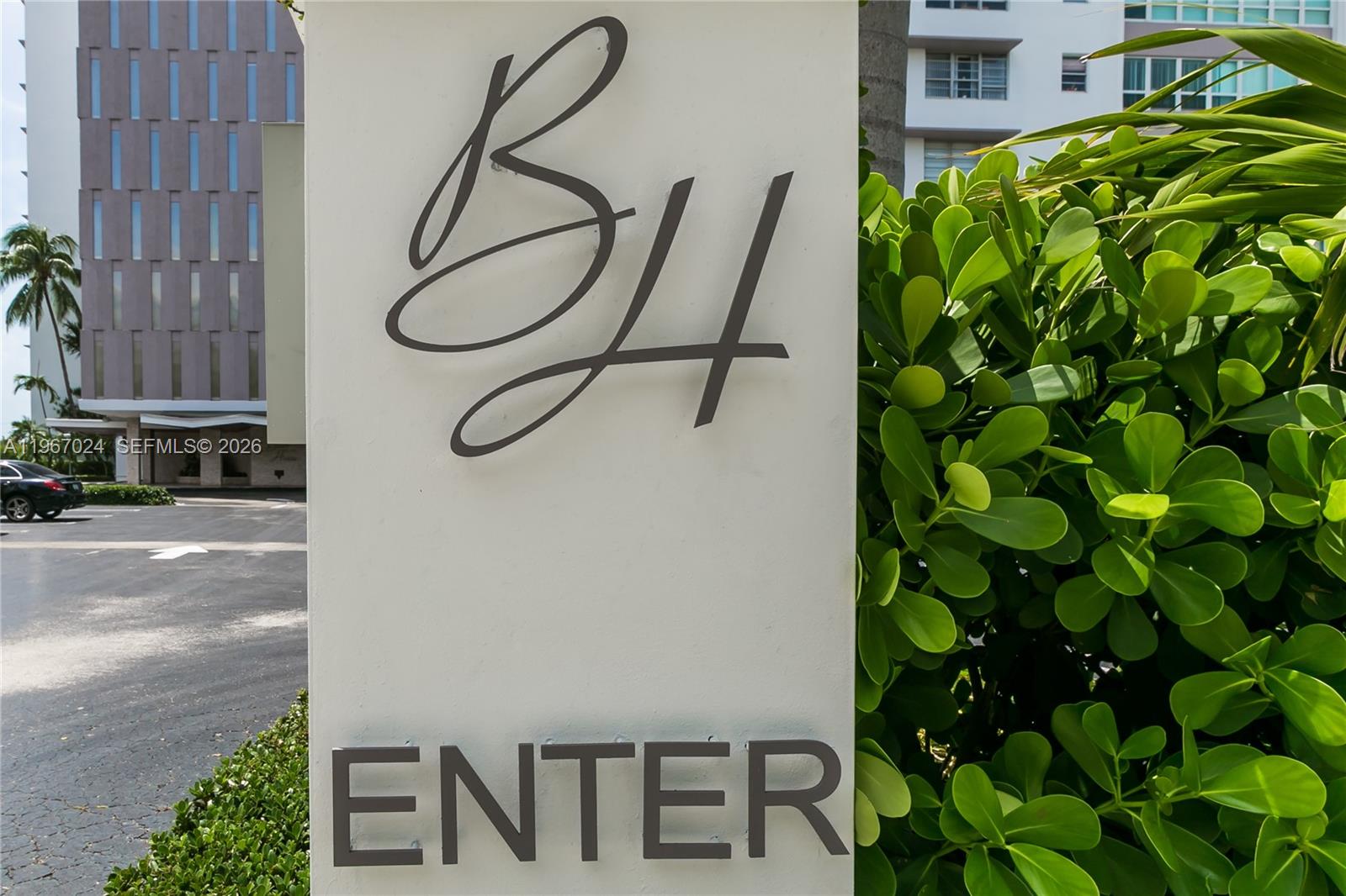 9100 W Bay Harbor Dr # 9C