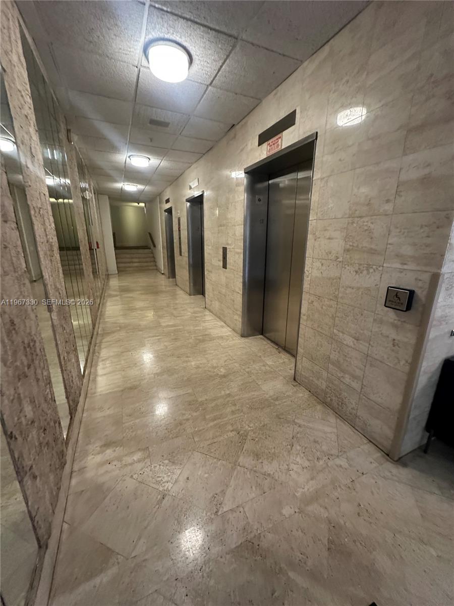 2750 NE 183rd St Unit: PH07