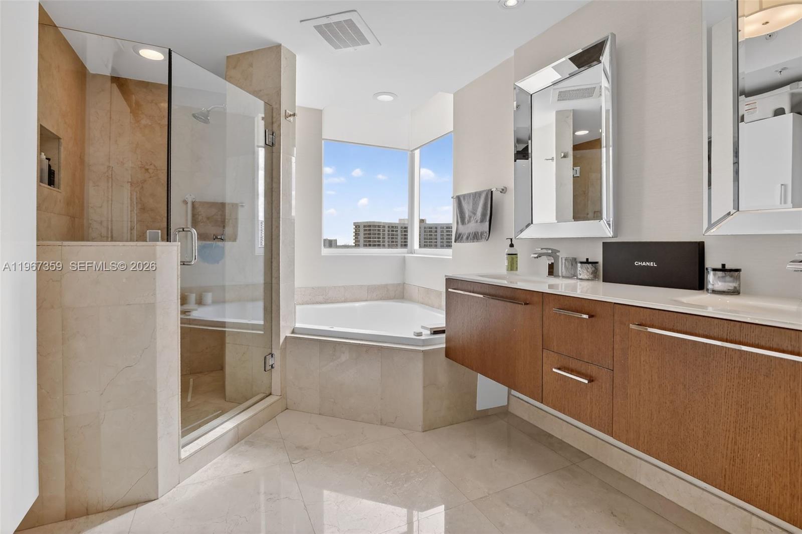 19400 Turnberry Way # 1012