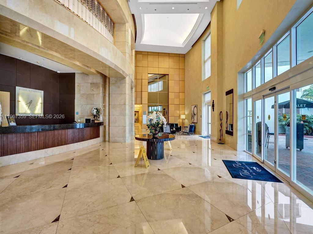 19400 Turnberry Way # 1012