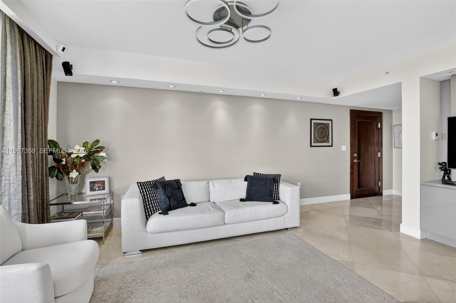 19400 Turnberry Way # 1012