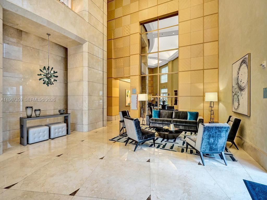 19400 Turnberry Way # 1012