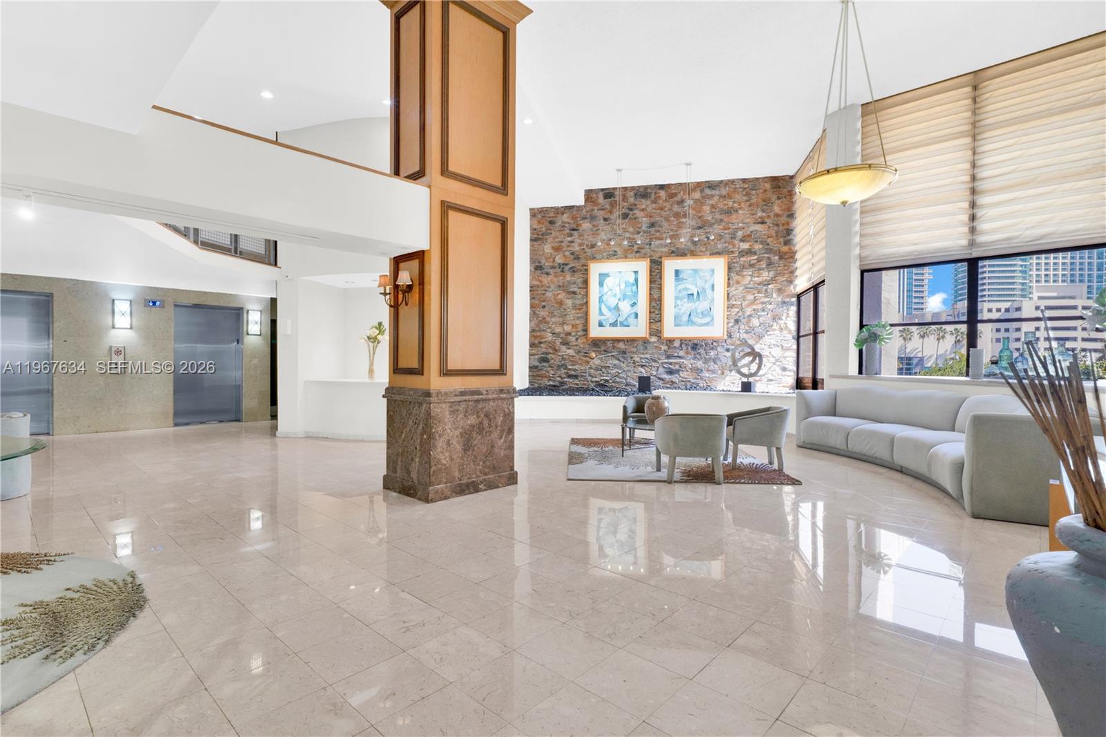 600 Parkview Dr # 621