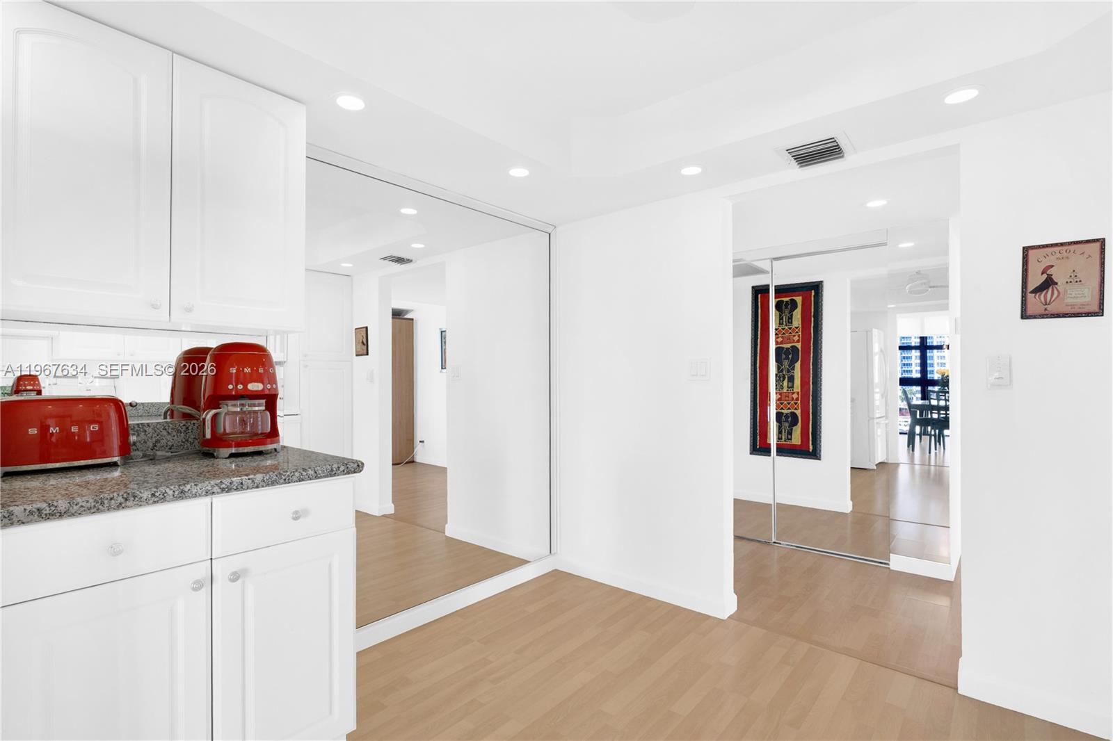 600 Parkview Dr # 621