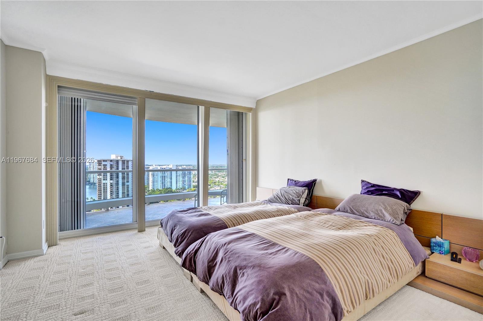 7000 Island Blvd # 2404