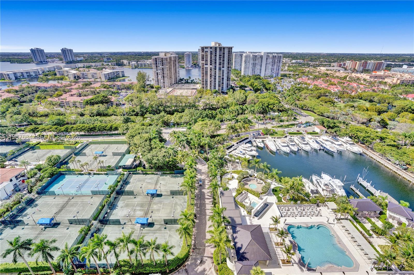 7000 Island Blvd # 2404