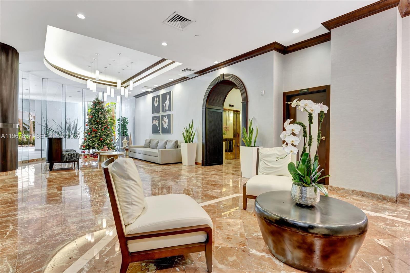 3610 Yacht Club Dr # 701