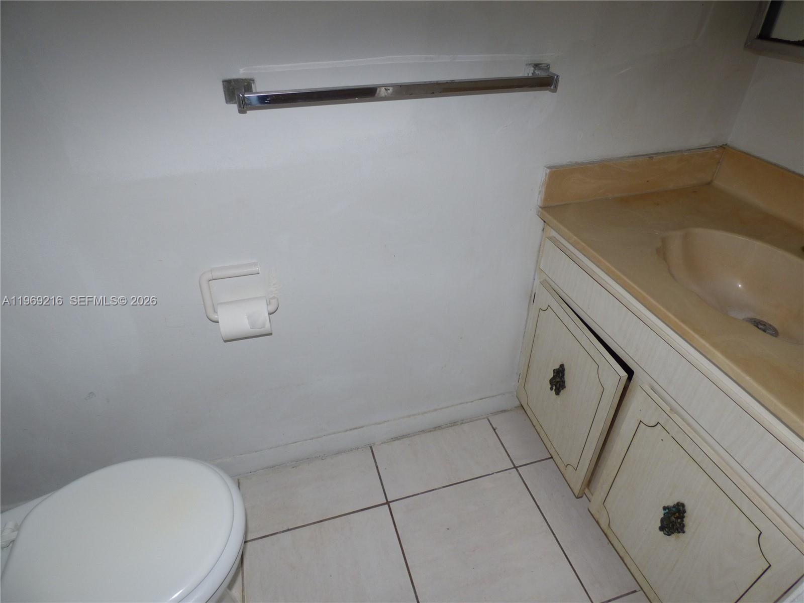 12035 NE 2nd Ave # A423