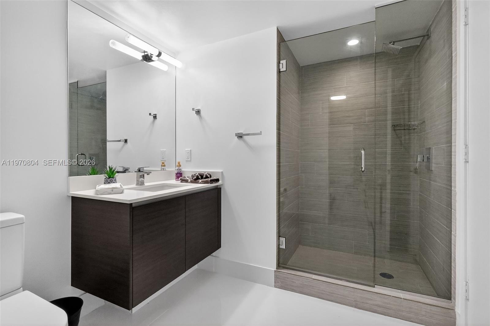 300 Sunny Isles Blvd # 804 Unit: 4-804