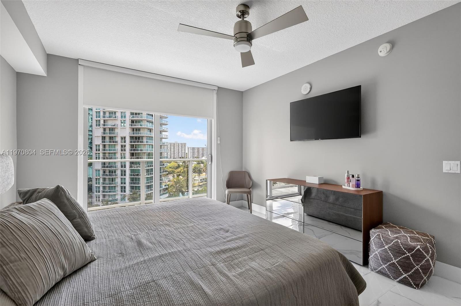 300 Sunny Isles Blvd # 804 Unit: 4-804