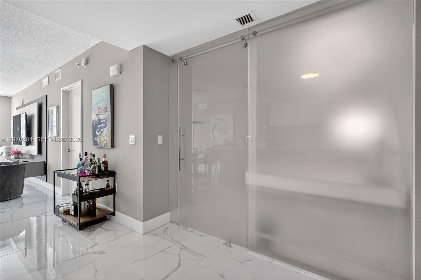 300 Sunny Isles Blvd # 804 Unit: 4-804