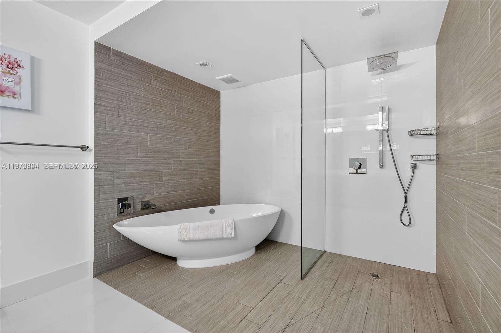 300 Sunny Isles Blvd # 804 Unit: 4-804