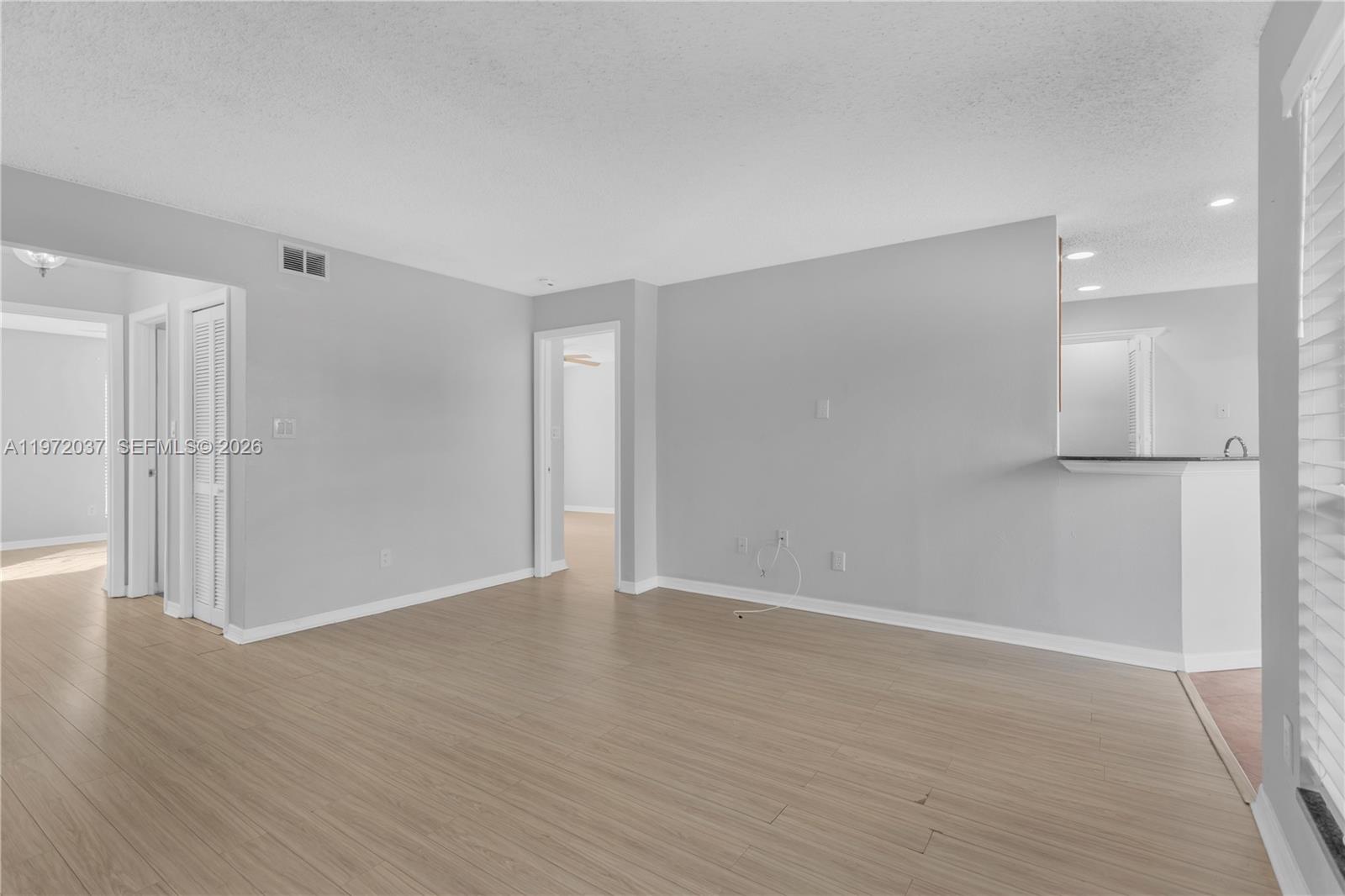 8613 Mallard Reserve Dr # 102