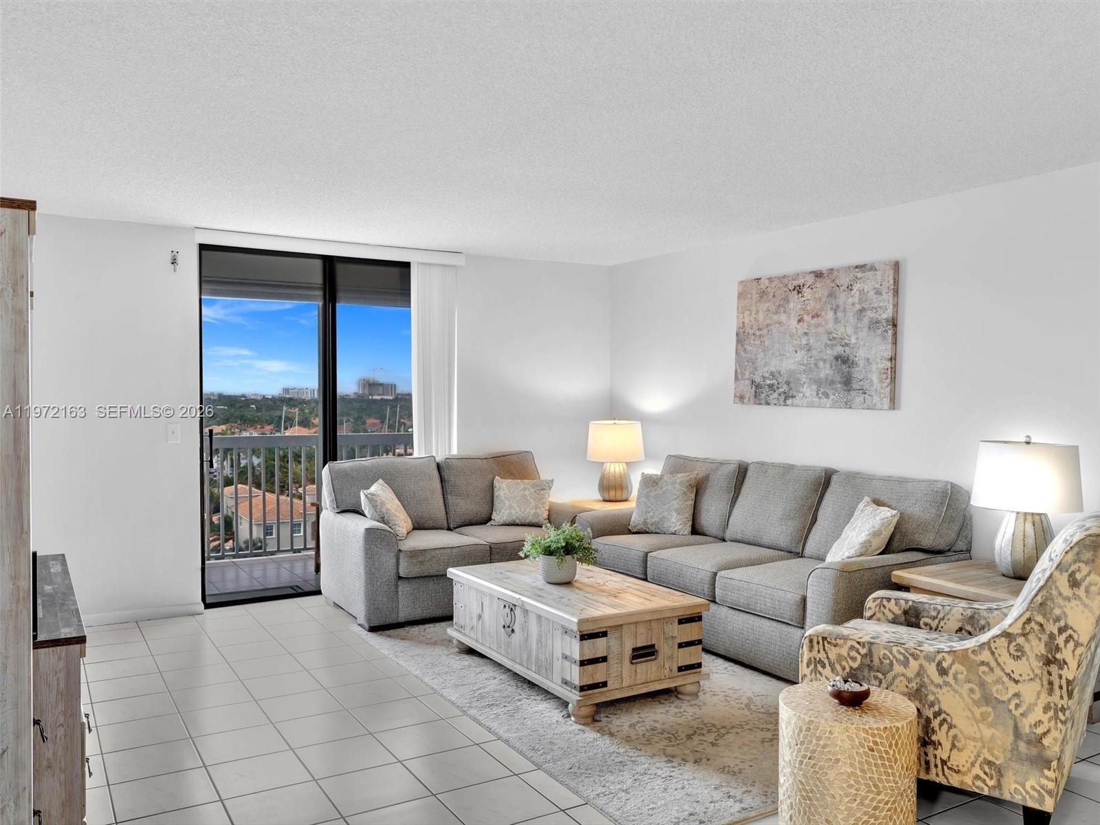 1500 S Ocean Dr # 10A