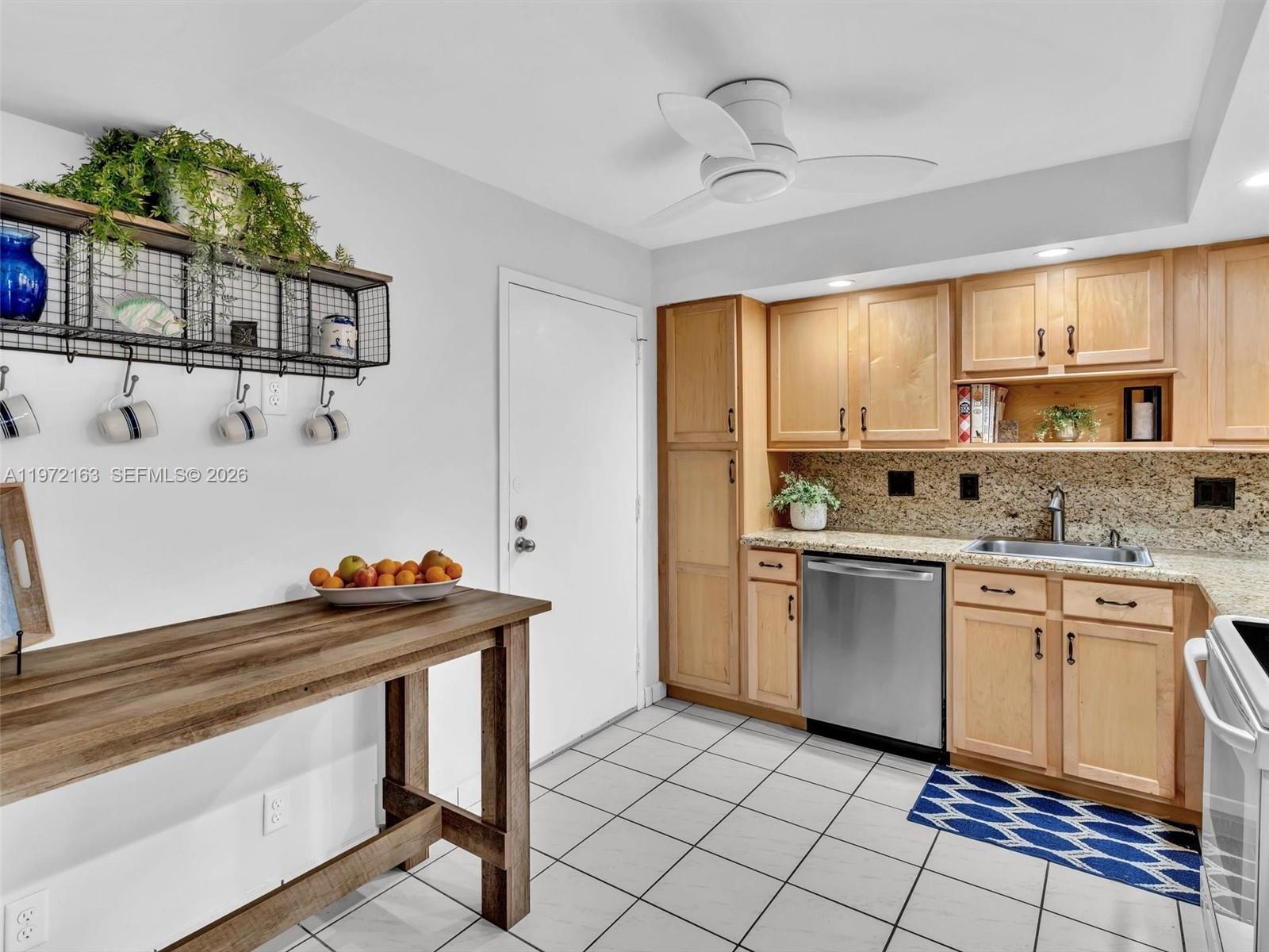 1500 S Ocean Dr # 10A