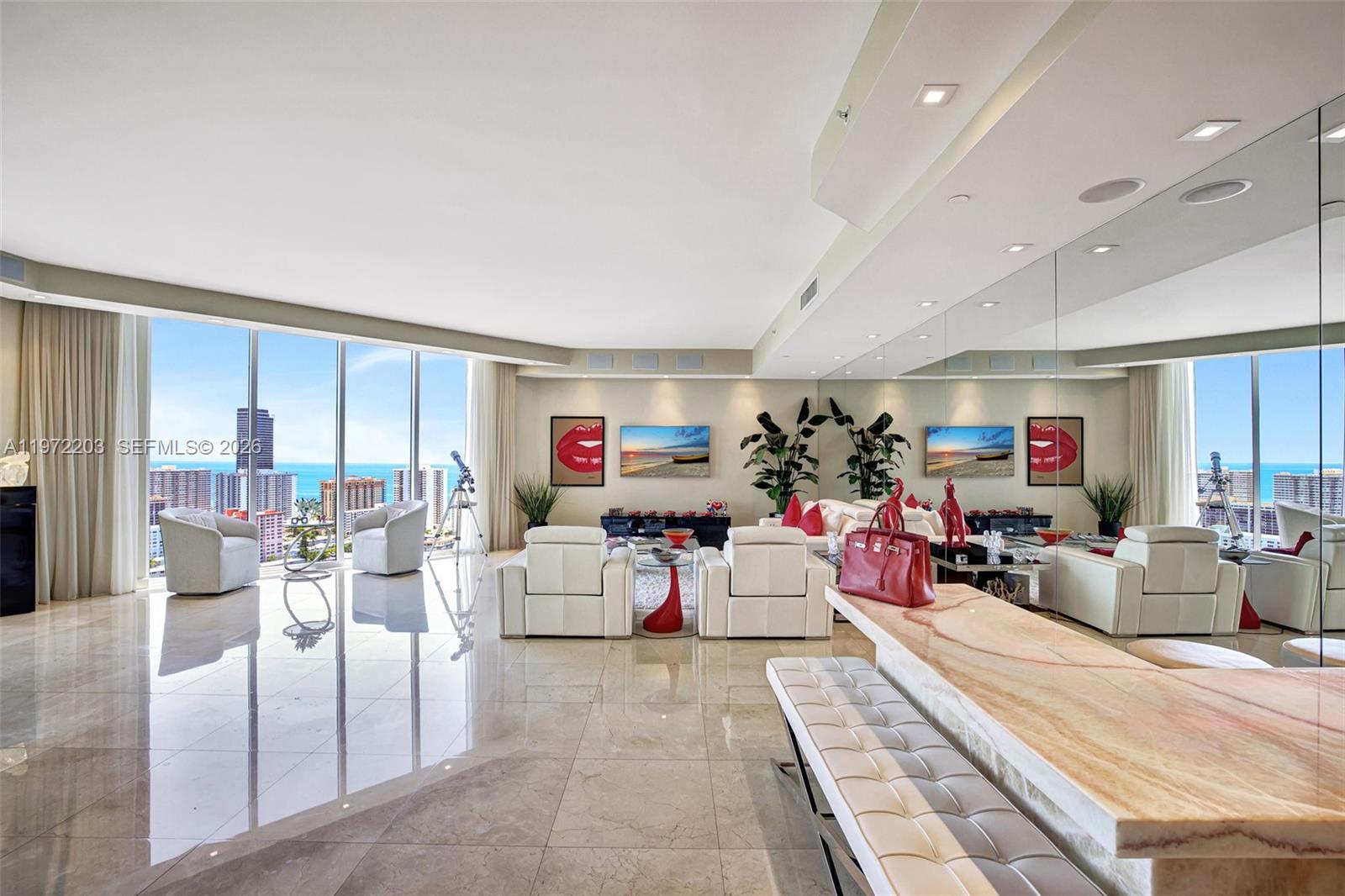 21200 Point Pl Unit: PH2804