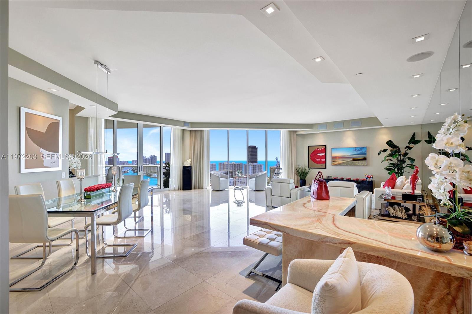 21200 Point Pl Unit: PH2804