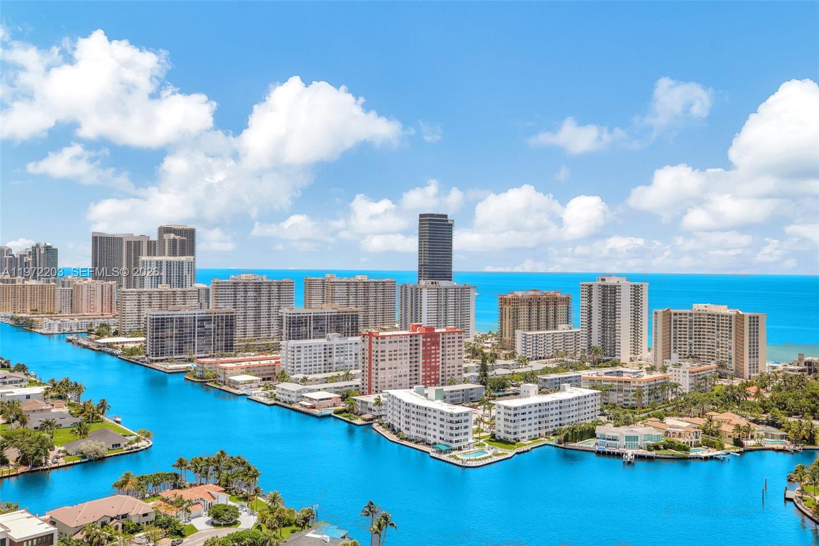 21200 Point Pl Unit: PH2804