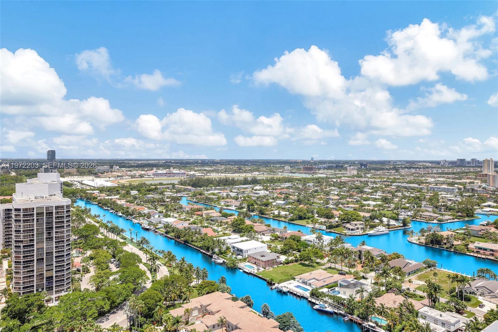 21200 Point Pl Unit: PH2804