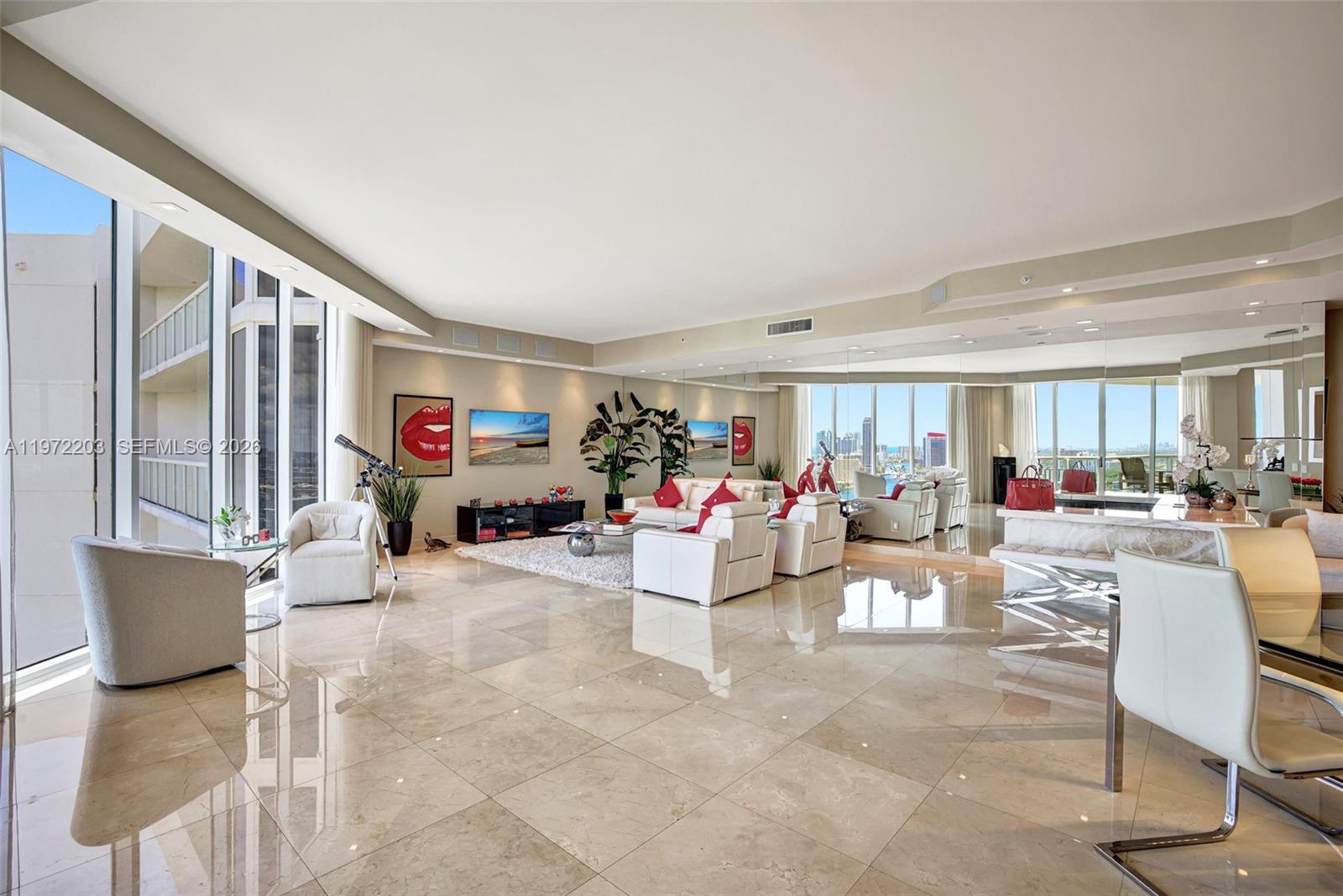 21200 Point Pl Unit: PH2804