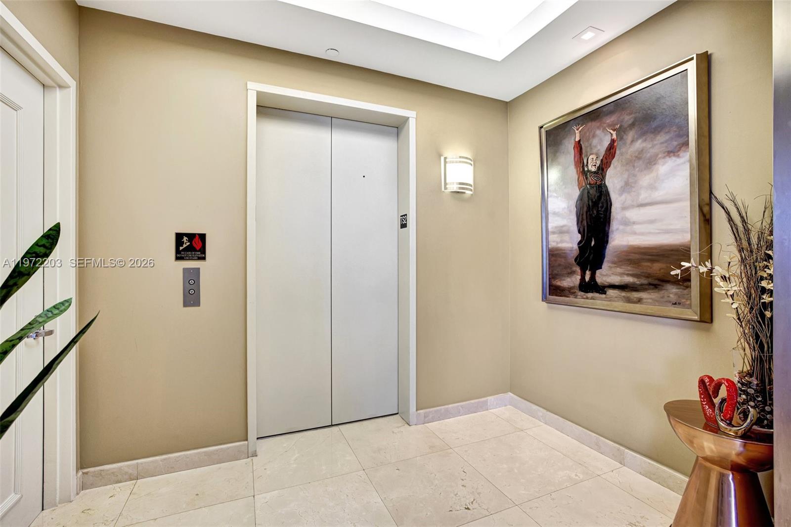 21200 Point Pl Unit: PH2804