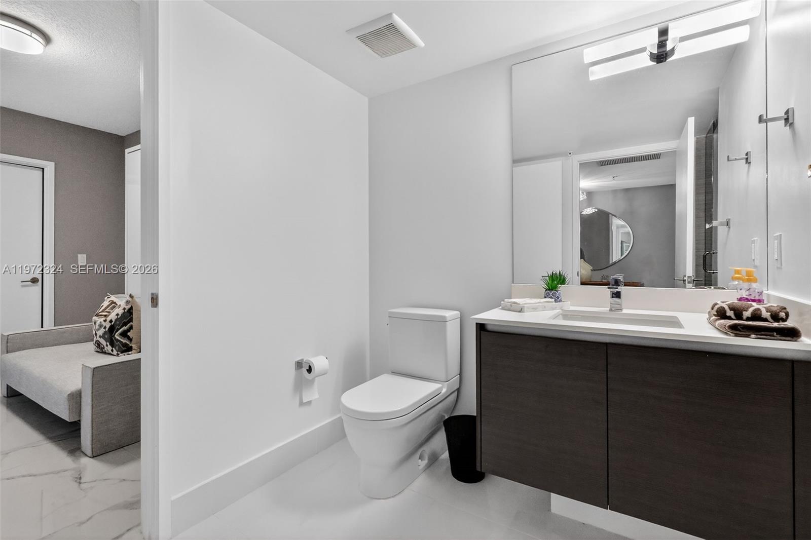 300 Sunny Isles Blvd # 804 Unit: 4-804