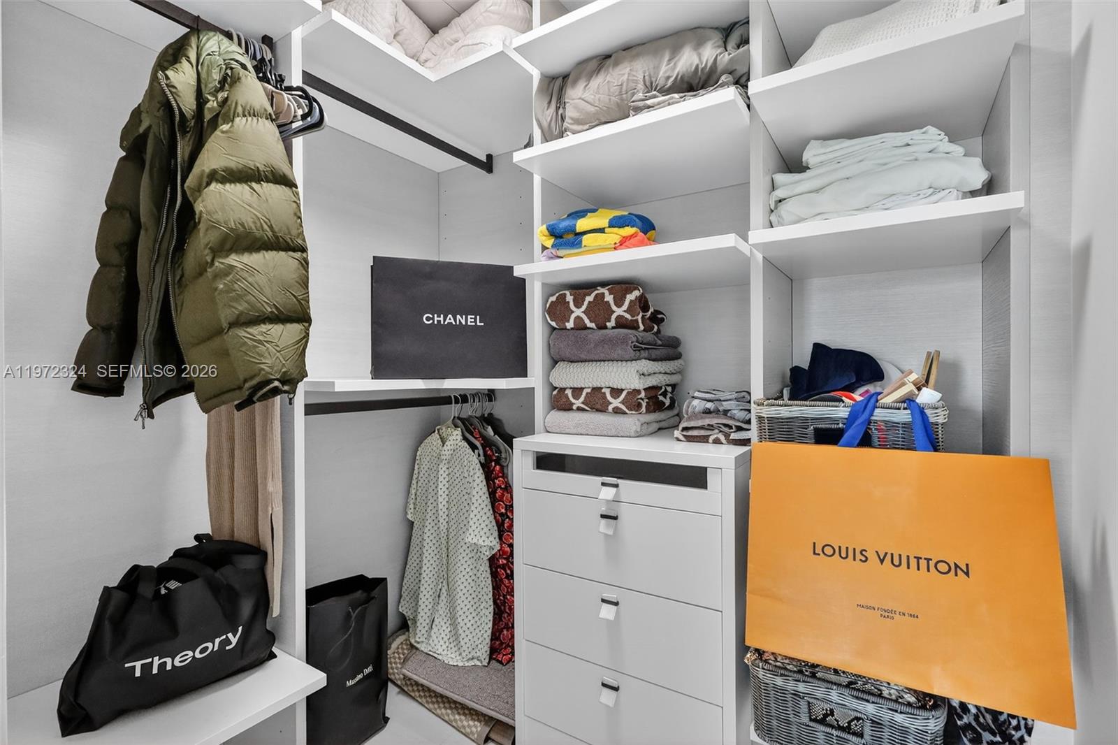 300 Sunny Isles Blvd # 804 Unit: 4-804