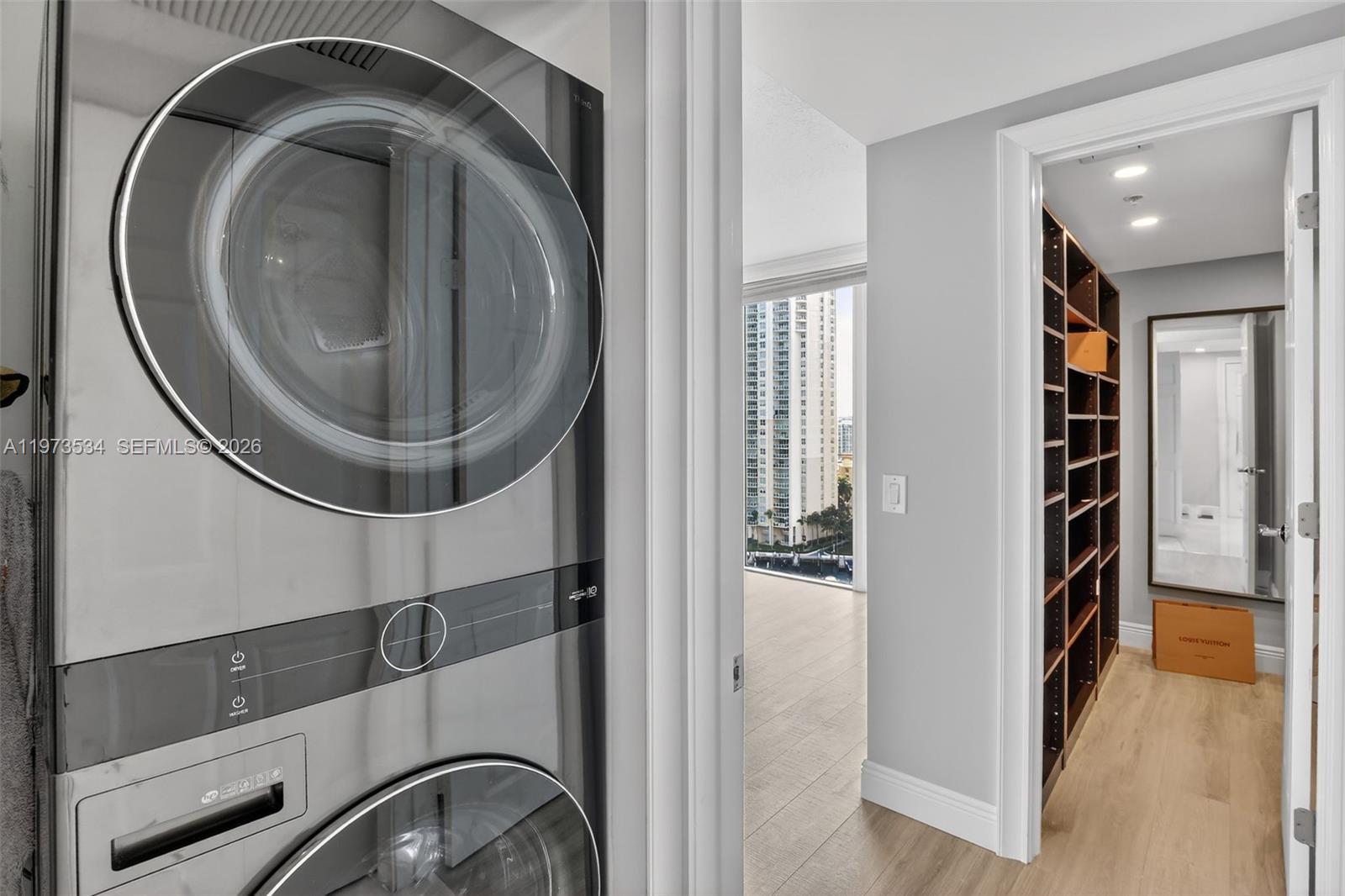 3370 Hidden Bay Dr # 1501