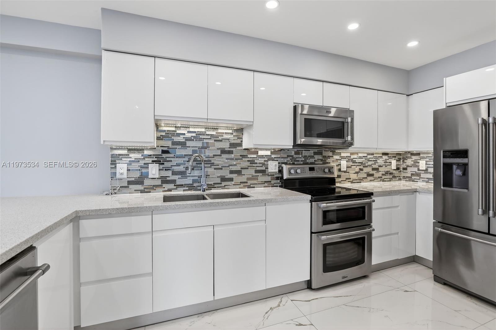 3370 Hidden Bay Dr # 1501