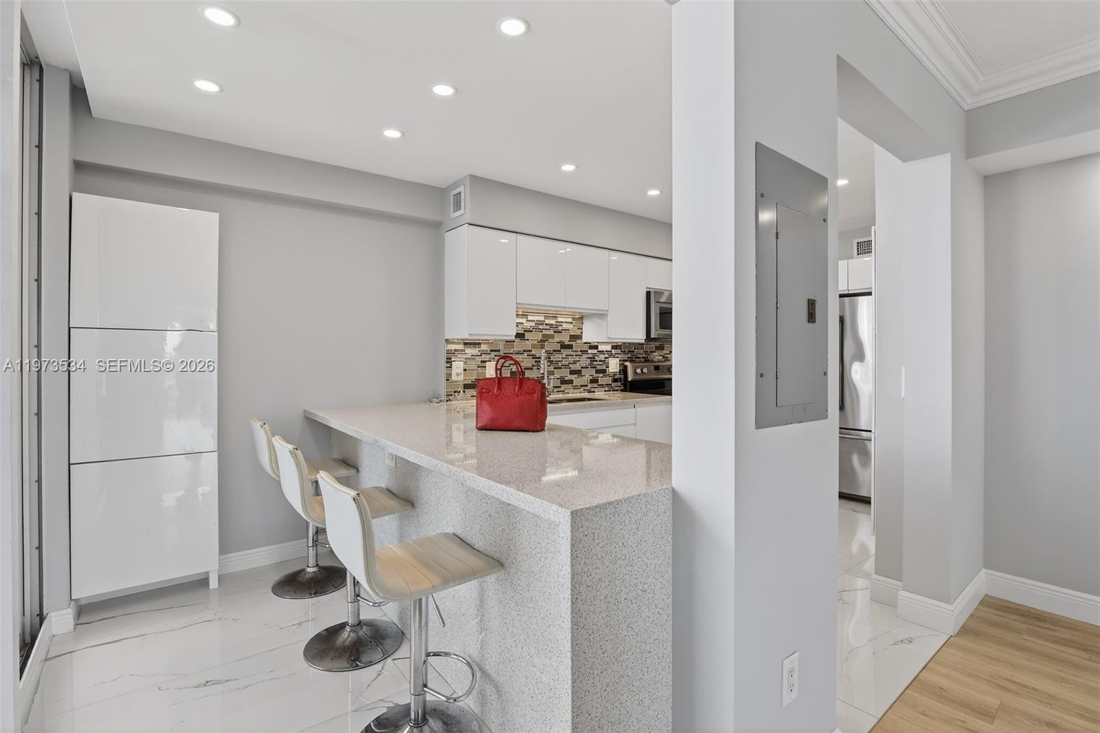 3370 Hidden Bay Dr # 1501