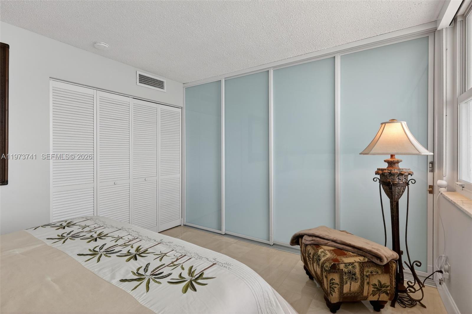 3140 S Ocean Dr Unit: PH4