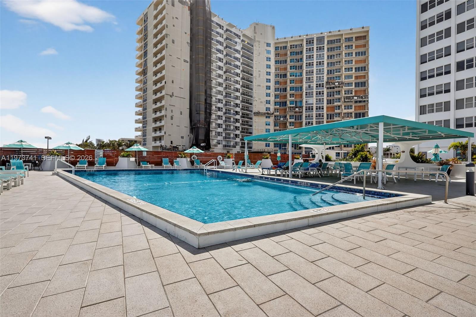 3140 S Ocean Dr Unit: PH4