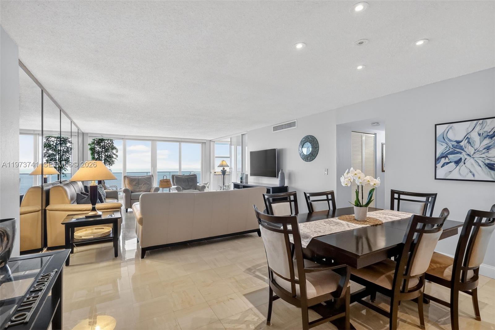 3140 S Ocean Dr Unit: PH4