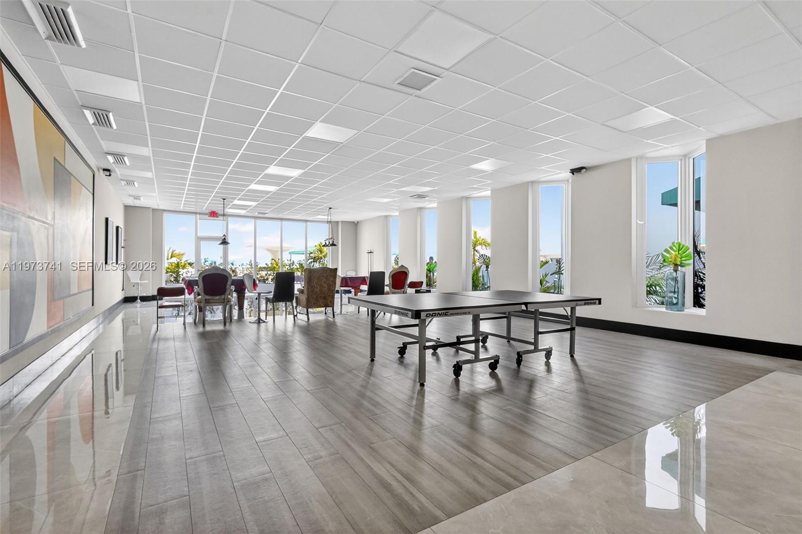 3140 S Ocean Dr Unit: PH4